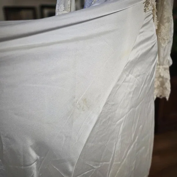 Vintage 70s White Lace High Neck Wedding Dress Long Sleeve Train Bridal Gown - Picture 7 of 8